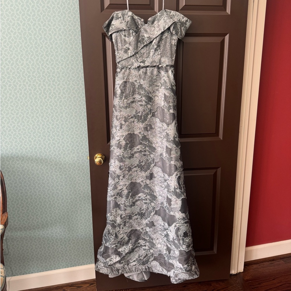 Beautiful never worn Rene Ruiz Collection Dress. 
Original $1500 from Saks